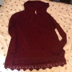 Maroon hooded sweater